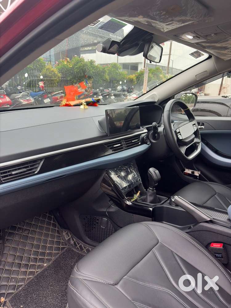 Tata Curvv 2025 Petrol 5500 Km Driven