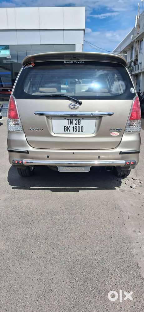 Toyota Innova 2.5 V 7 Str, 2011, Diesel