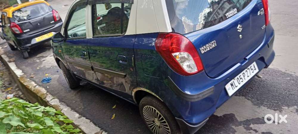 Alto 800 With Full Alloys And Rear Camera