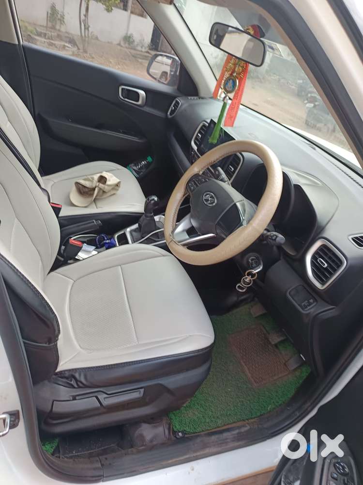 Hyundai Venue S 1.2 Petrol, 2021, Petrol