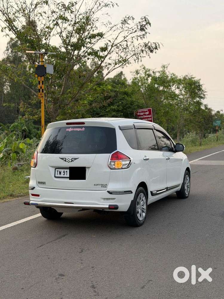 Maruti Suzuki Ertiga Shvs Vdi, 2014, Diesel