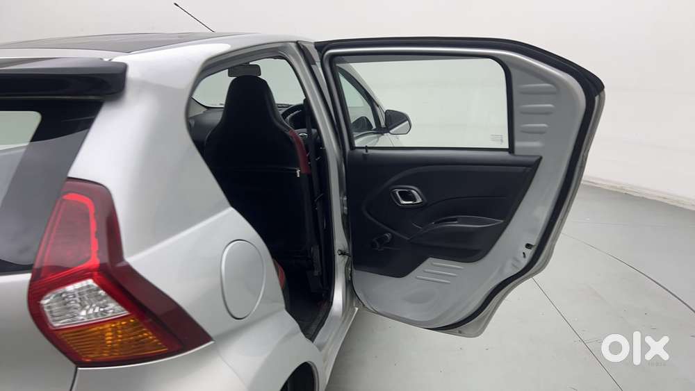 Datsun Redigo Limited Edition 2018, 2018, Petrol