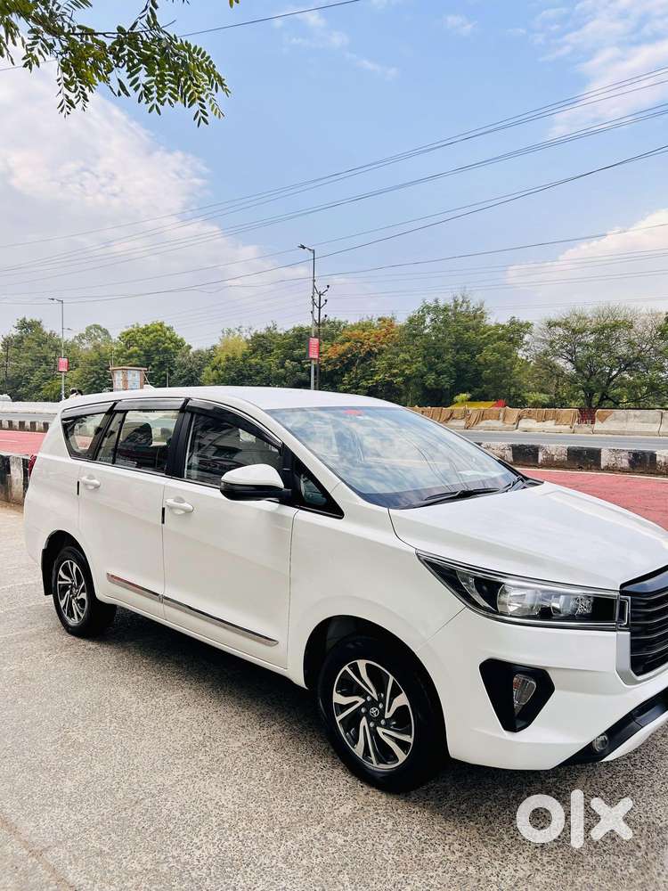 Toyota Innova Crysta 2.4 G Plus Mt 7 Str, 2021, Diesel