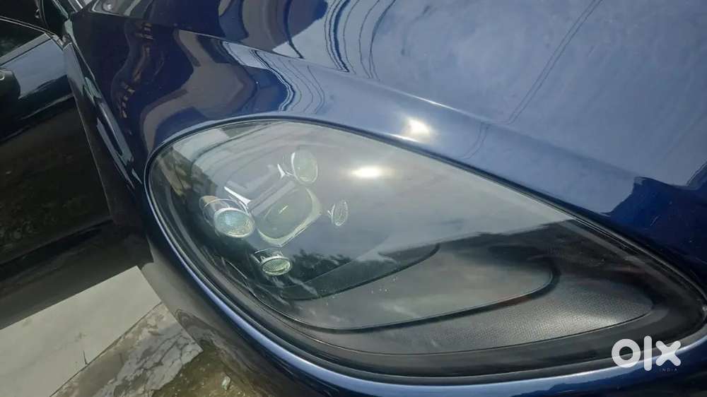 2019 Porsche Macan Petrol