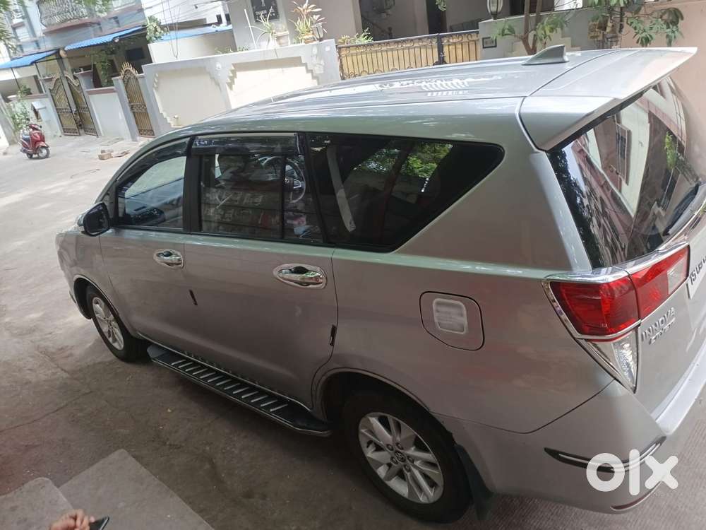 Toyota Innova Crysta G 8 Str, 2016, Diesel
