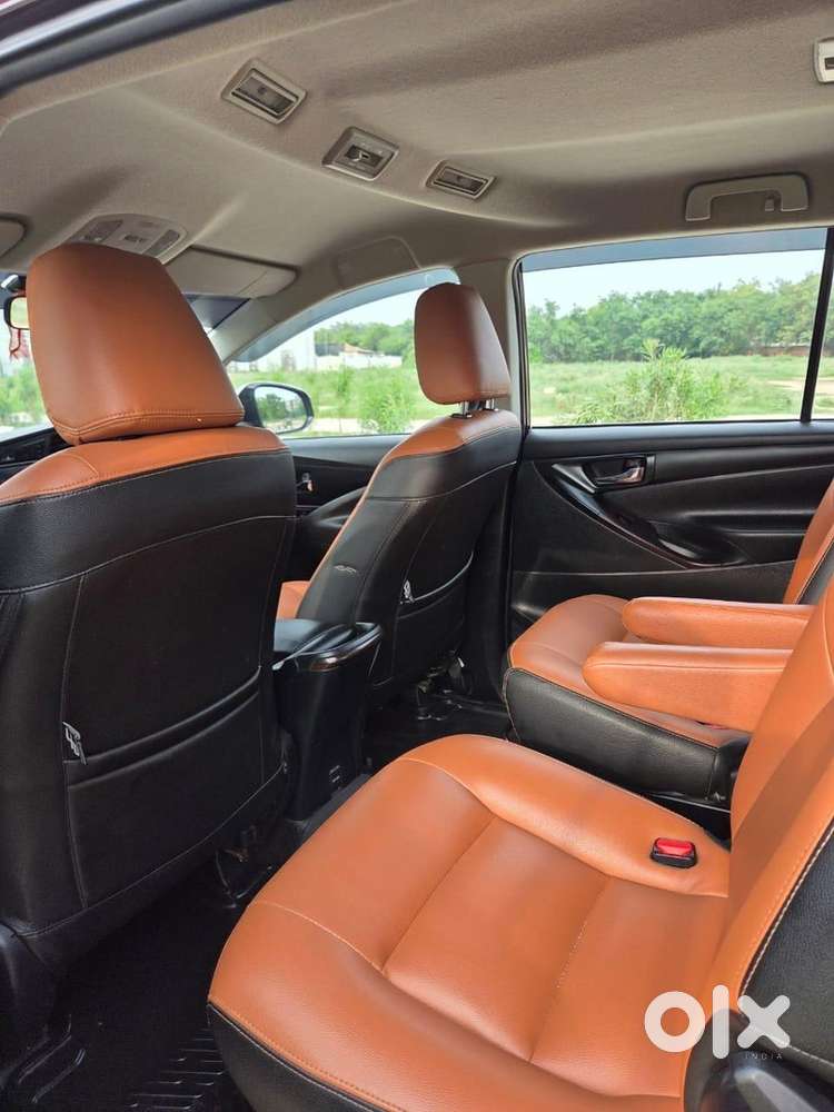 Toyota Innova Crysta 2021