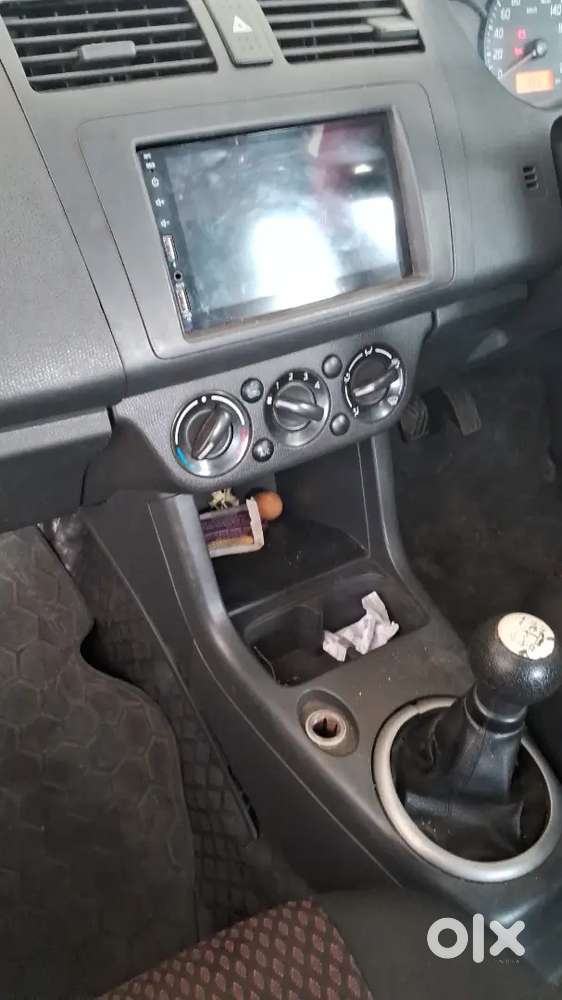 Maruti Suzuki Swift 2011