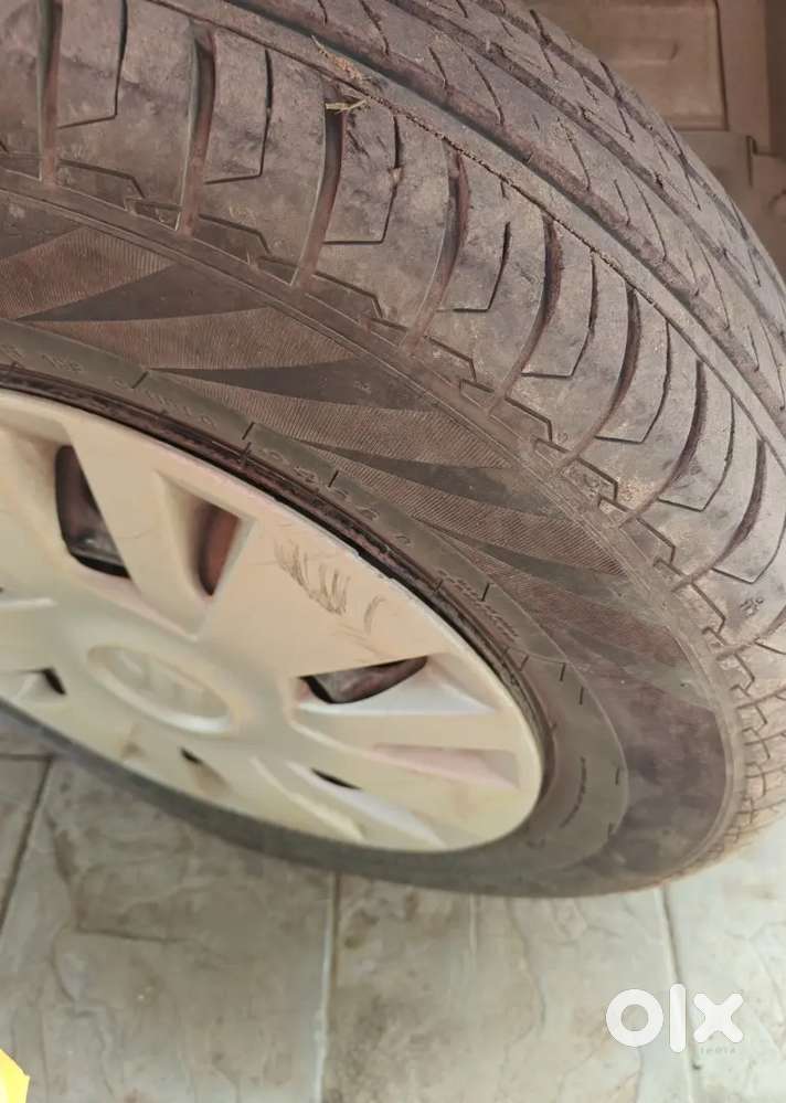 Very Well Maintained Orginal Paint Maruti Suzuki Swift 2012 Vxi