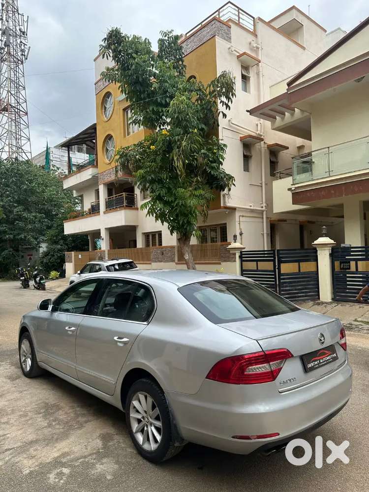 Skoda Superb 2015 Petrol Well Maintained