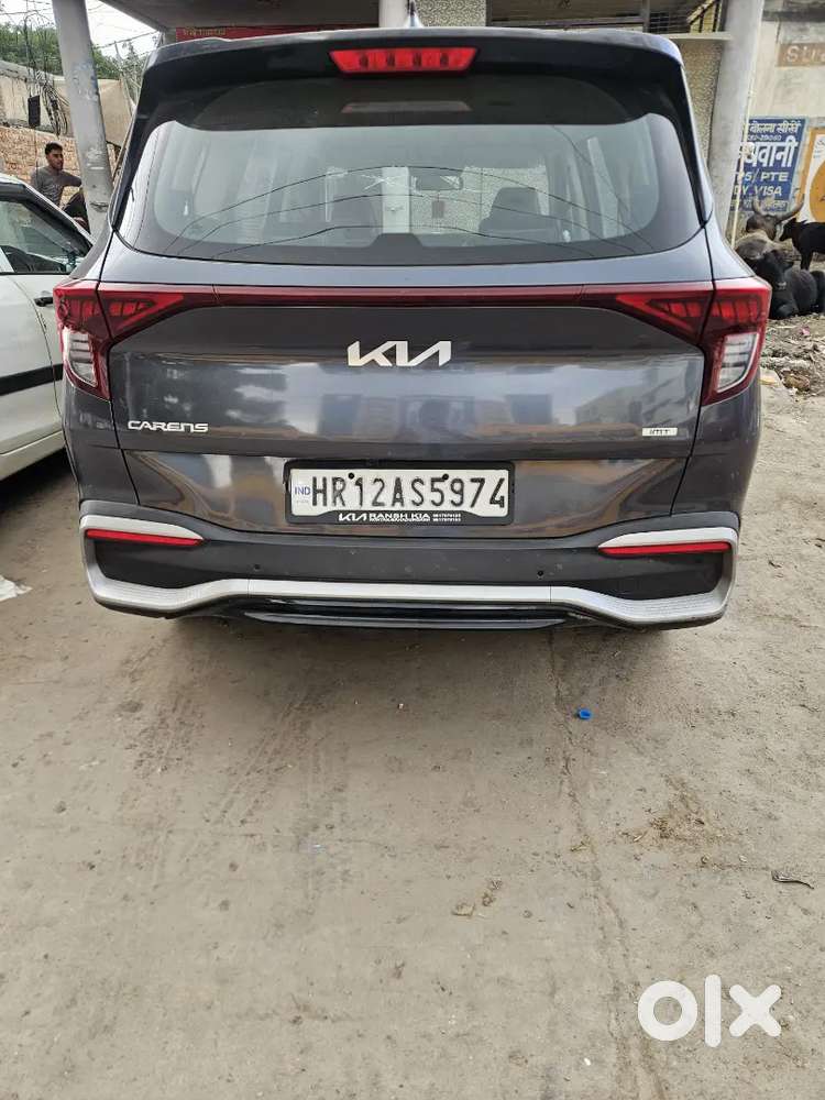Kia Carens 1.5 Diesel 2023 Luxury