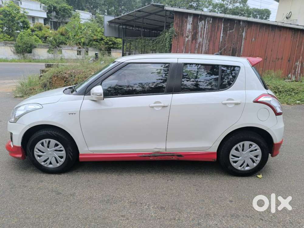 Maruti Suzuki Swift Vxi Deca, 2016, Petrol
