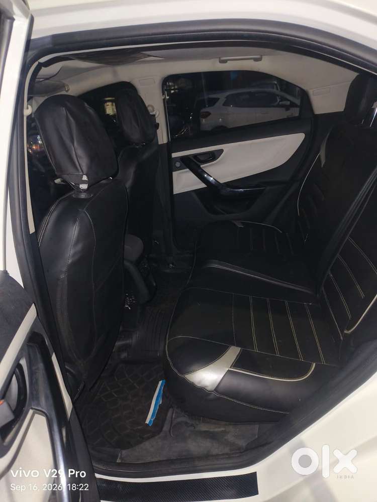 Tata Nexon Fearless Plus 1.2 Revotron Petrol 6 Mt, 2026, Petrol