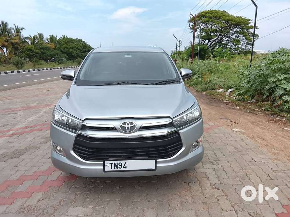 Toyota Innova Crysta 2.4 G