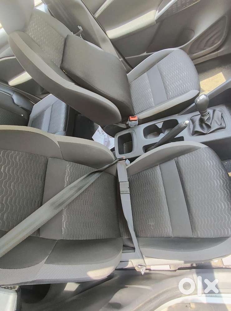Nissan Magnite Visia Mt, 2025, Petrol