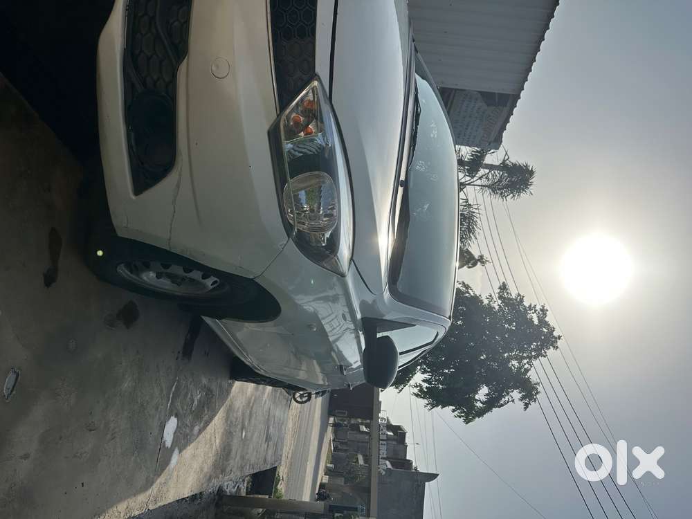 Tata Tiago Xm 2016