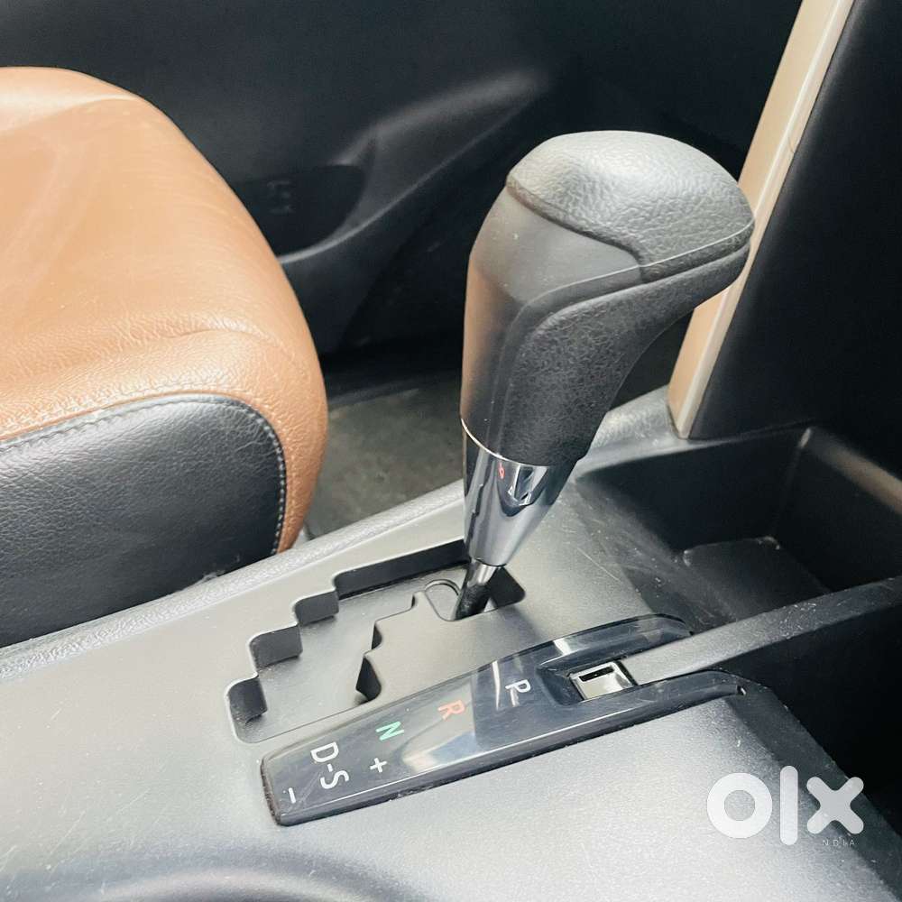 Toyota Innova Crysta 2.7 Gx At, 2019, Petrol