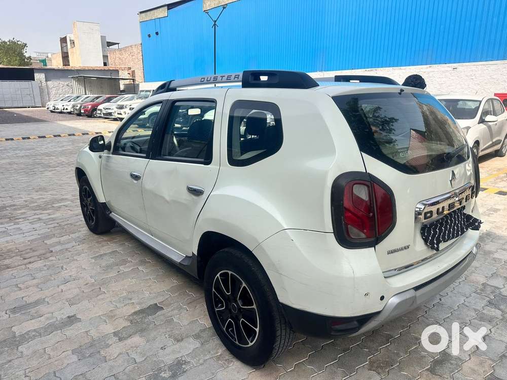 Renault Duster 2017 Diesel 90000 Km Driven