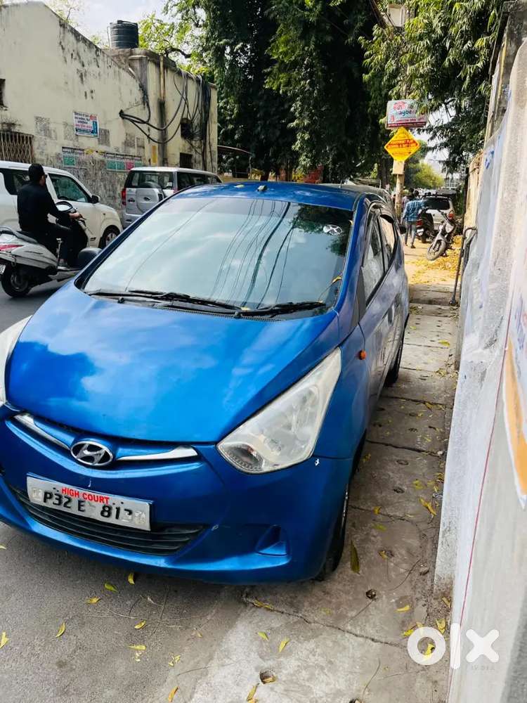 Hyundai Eon Magna+ 2013 Petrol Manual