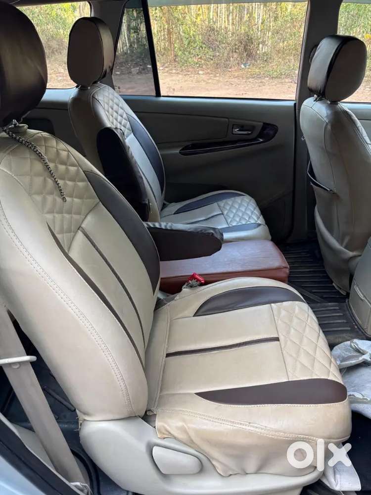 Toyota Innova Diesel 2.5 2012