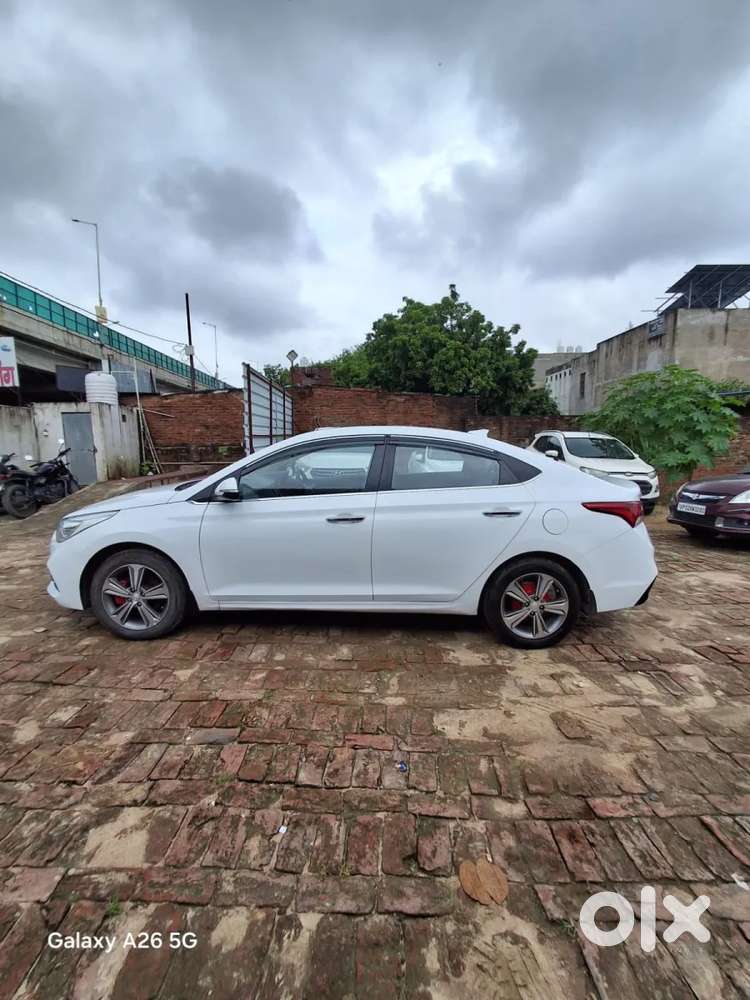 Hyundai Verna Fluidic 1.6 Vtvt Sx Opt, 2019, Petrol
