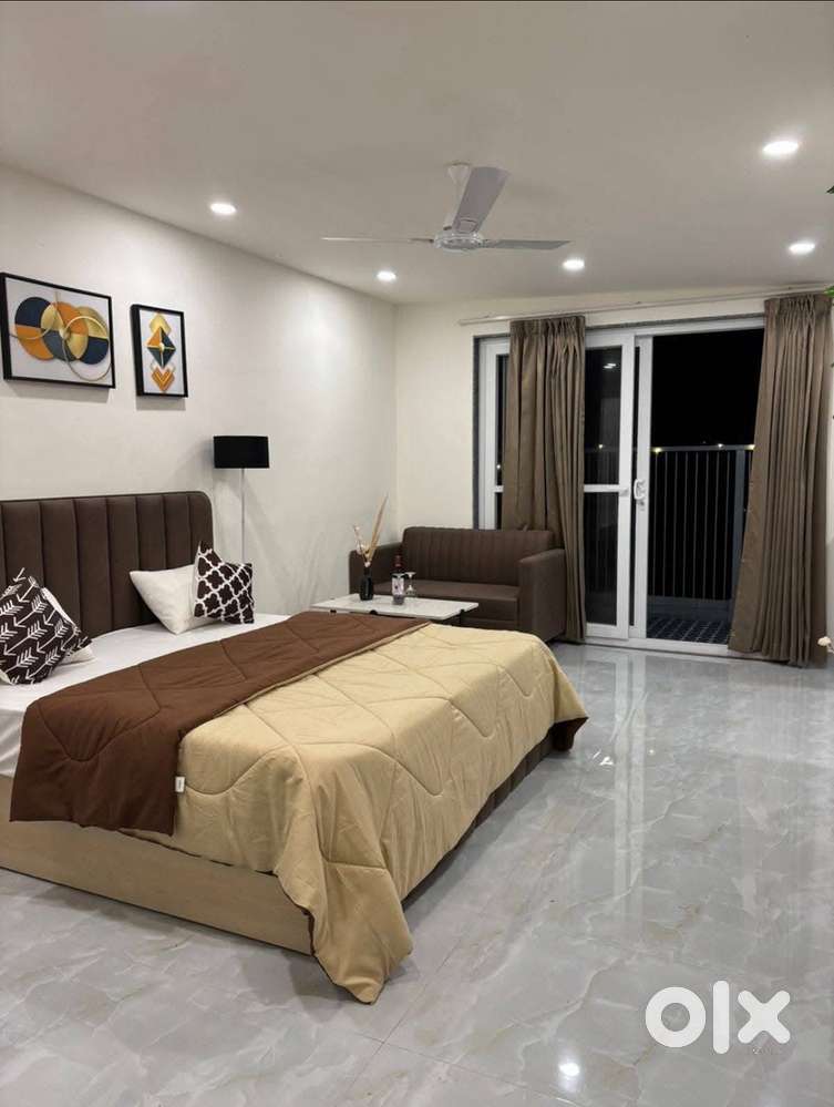 Fully furnished studio apartment for rent in Saket near metro