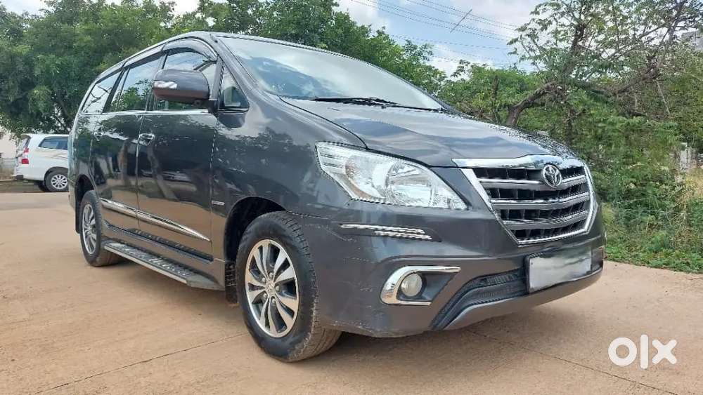 Toyota Innova 2.5 Vx 2016
