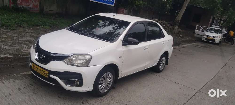Toyota Etios 2012 Petrol 150000 Km Driven