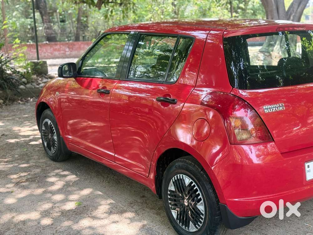 Maruti Suzuki Swift Vxi Optional, 2007, Petrol