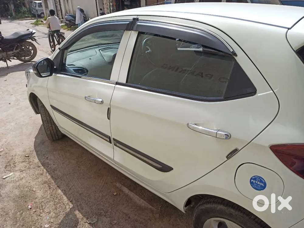 Tata Tiago 2022 Showroom Track With Zero Depreciation Insurance