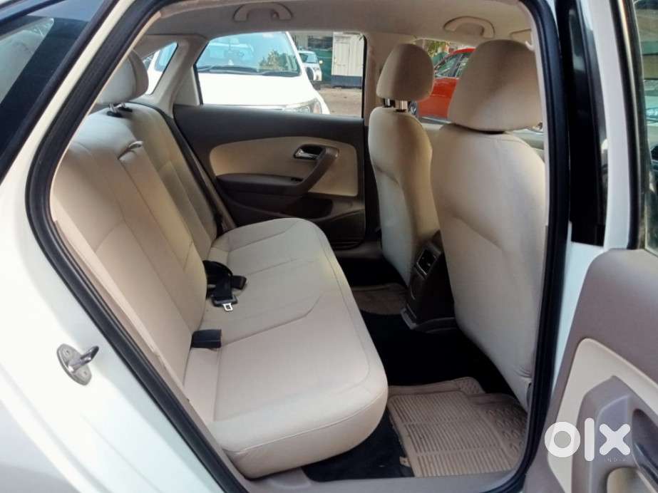 Skoda Rapid 1.5 Tdi At Ambition Plus, 2015, Diesel