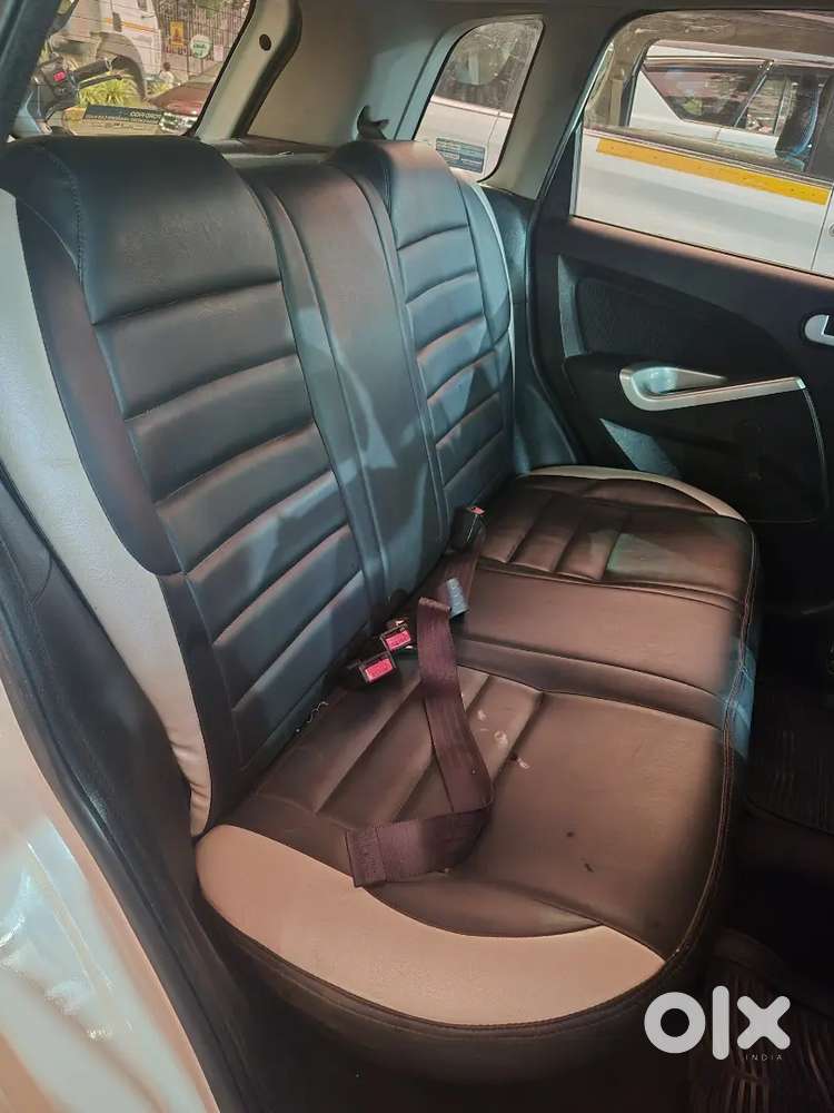 Ford Figo 1.2 Petrol 2015