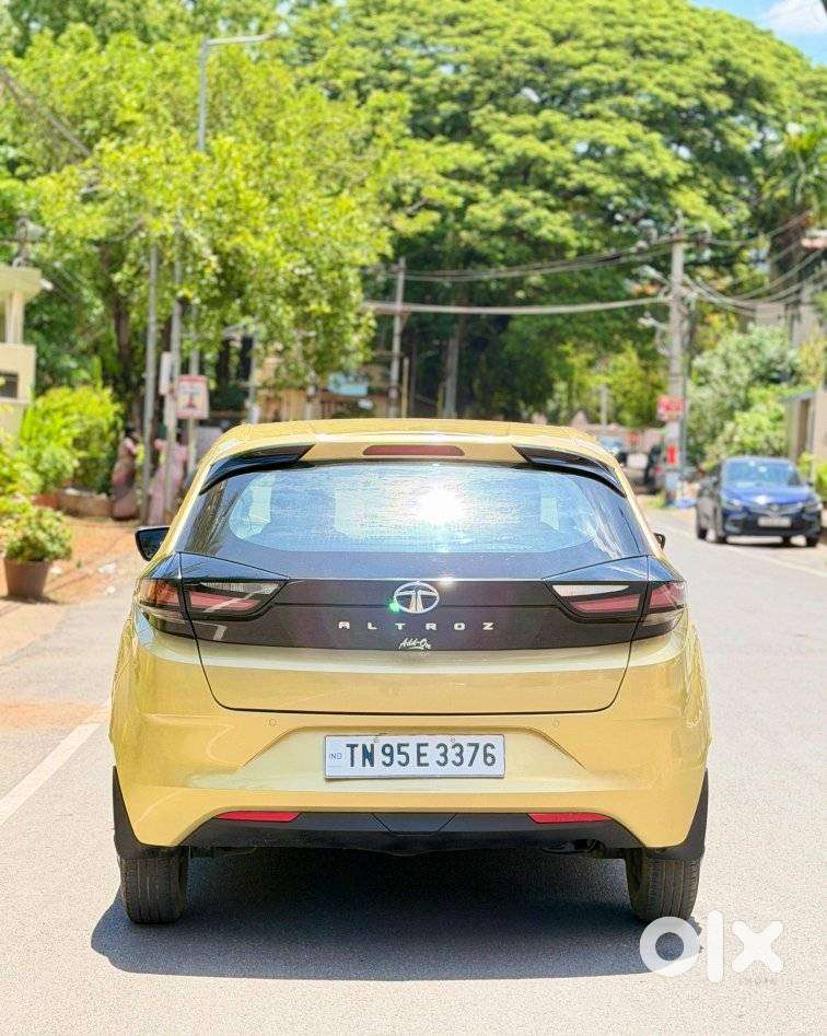 Tata Altroz 1.2 Xe, 2020, Petrol
