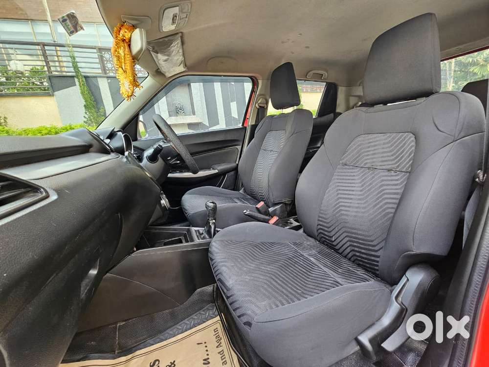 Maruti Suzuki Swift 1.3 Zxi, 2022, Petrol