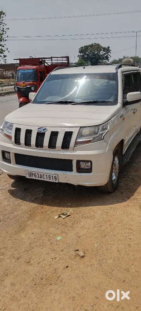 Mahindra Tuv 300 2017 Diesel Second-owner