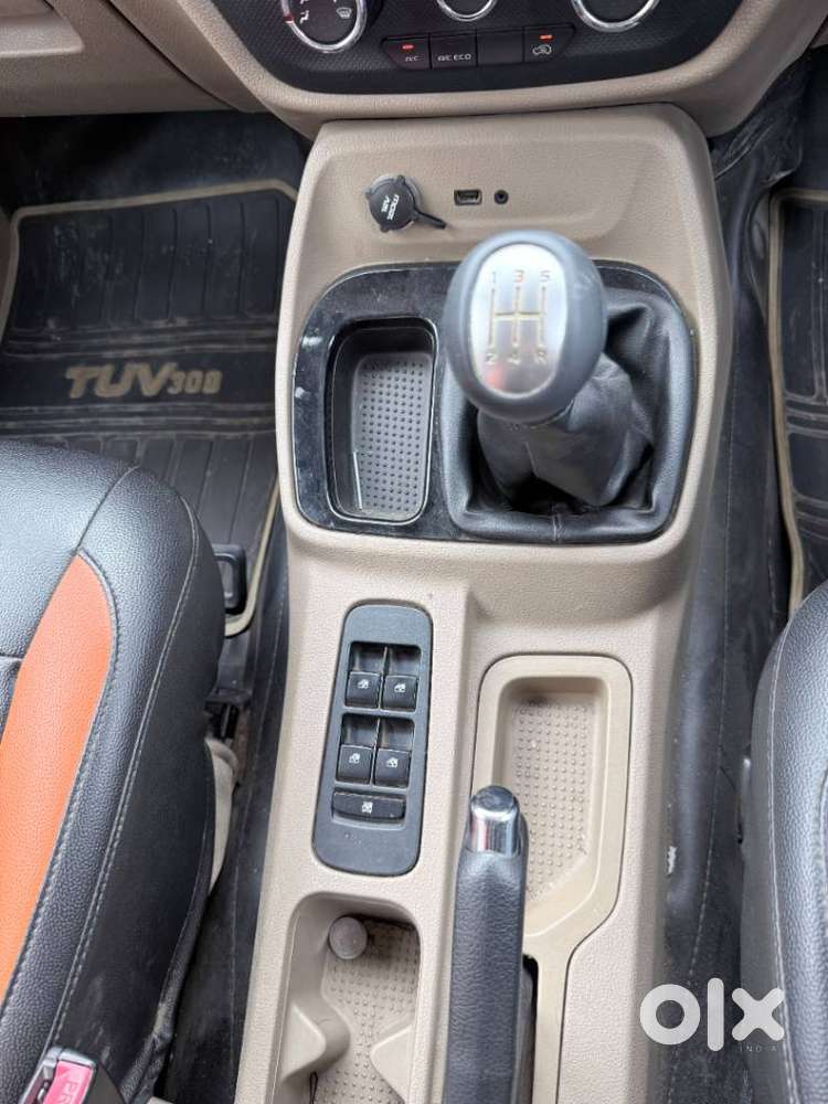 Mahindra Tuv 300 Mhawk100 T8, 2016, Diesel