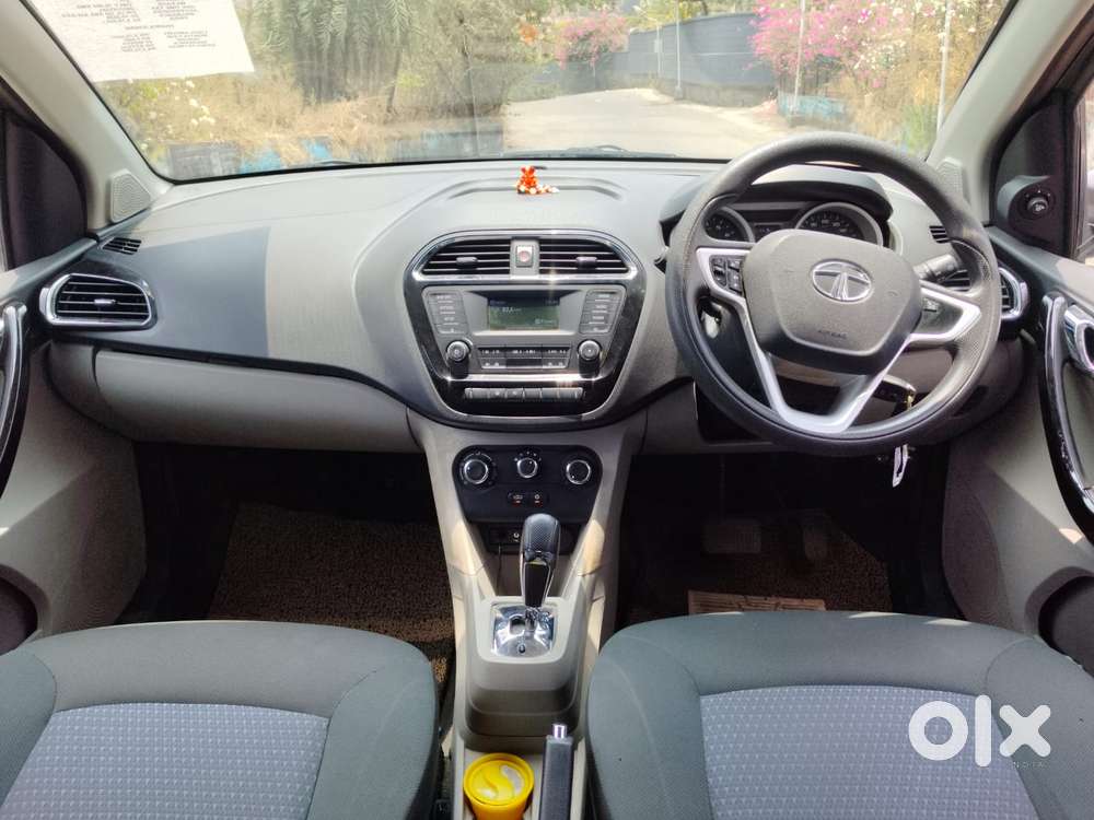 Tata Tiago Xza, 2017, Petrol