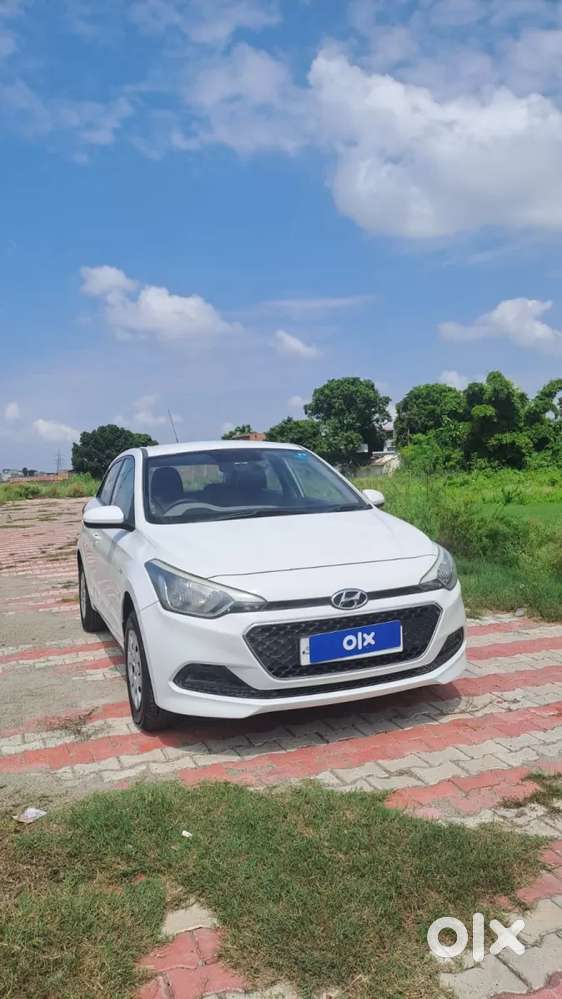 Hyundai Elite I20 [ ] 1.2 Magna, 2015, Petrol