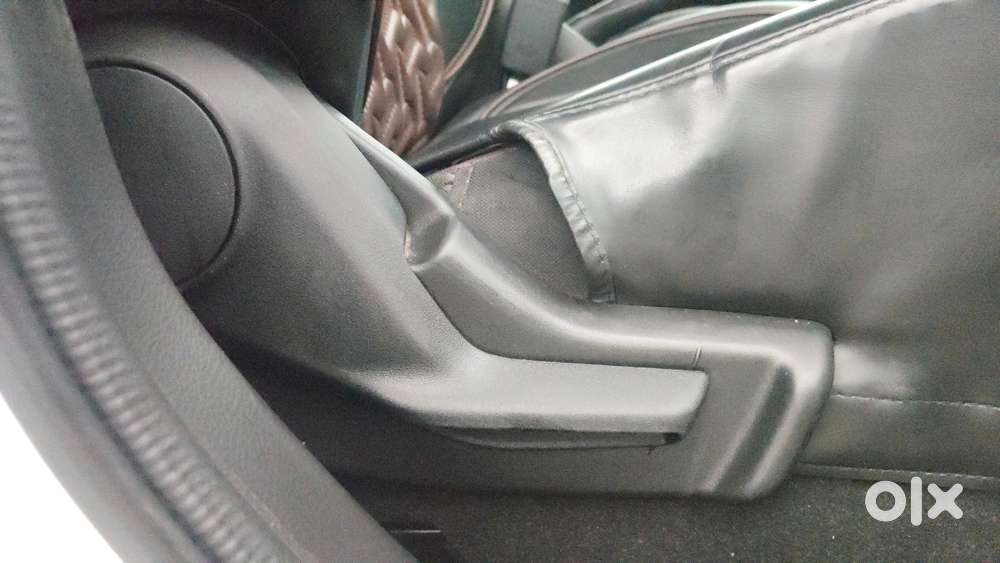Maruti Suzuki Fronx Delta Plus 1.2l Ags, 2025, Petrol