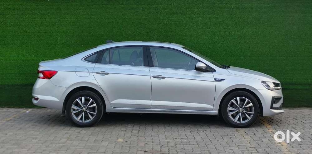 Skoda Slavia, 2022, Petrol