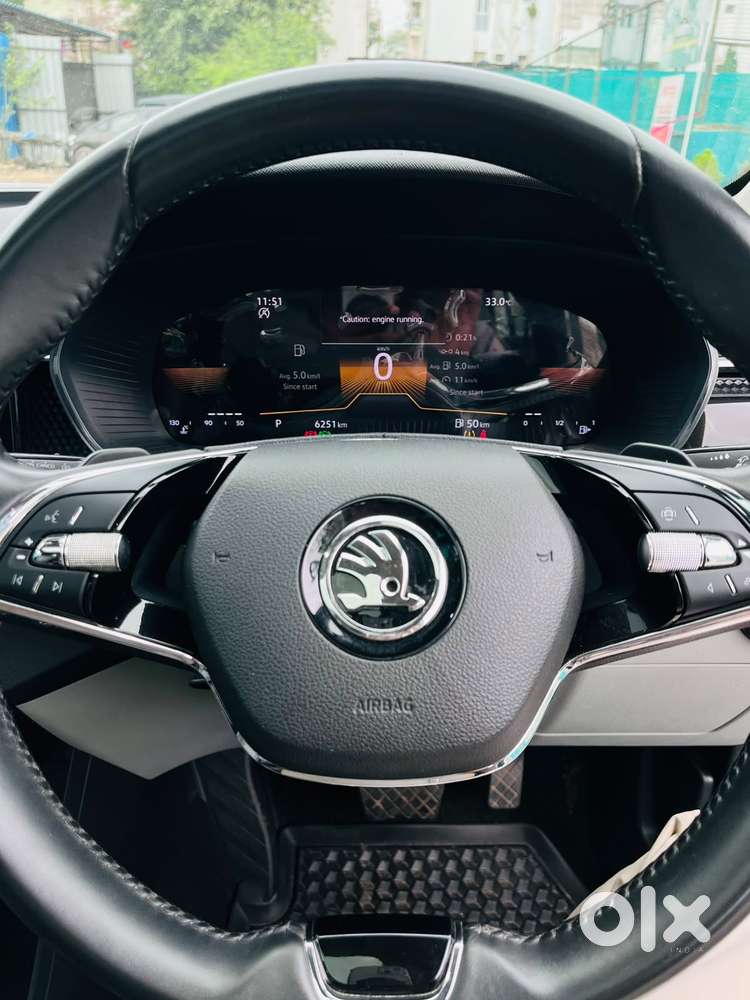 Skoda Kushaq 1.0 Tsi Style At (6 Airbags), 2023, Petrol
