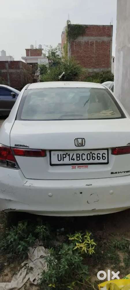 Honda Accord Petrol 2010