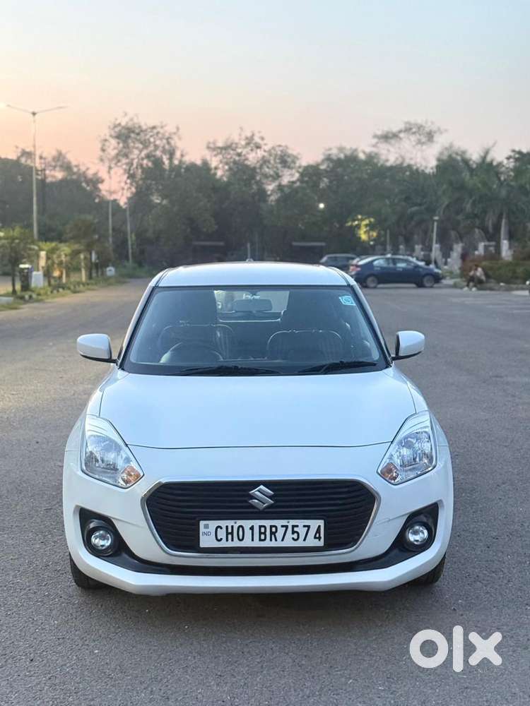Maruti Suzuki Swift 2018 Amt Vxi, 2018, Petrol