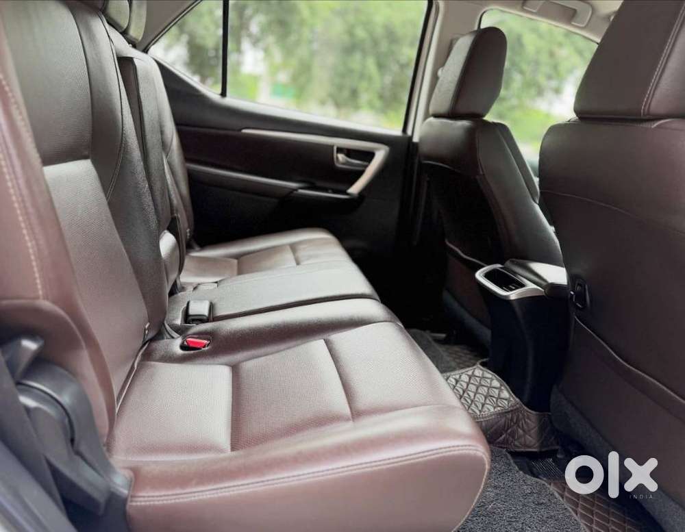 Toyota Fortuner 4x2 At 2.8 Diesel, 2020, Diesel
