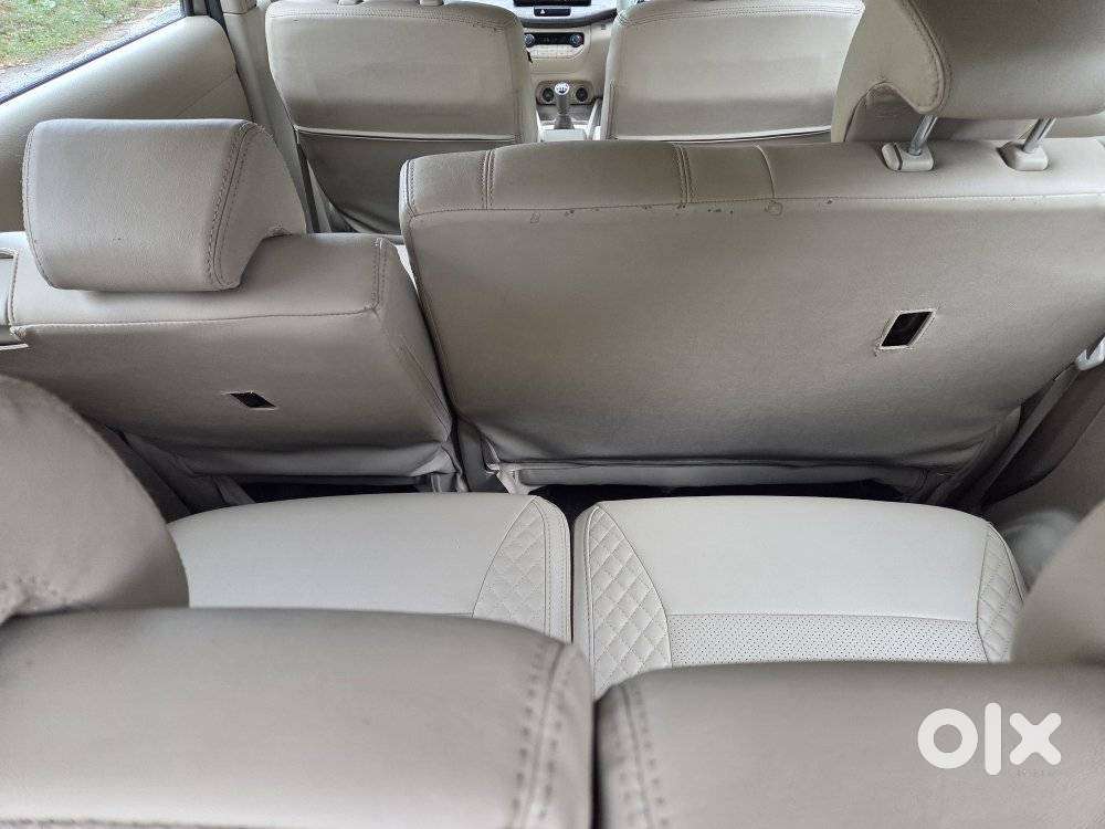Maruti Suzuki Ertiga 1.5 Zxi, 2022, Petrol