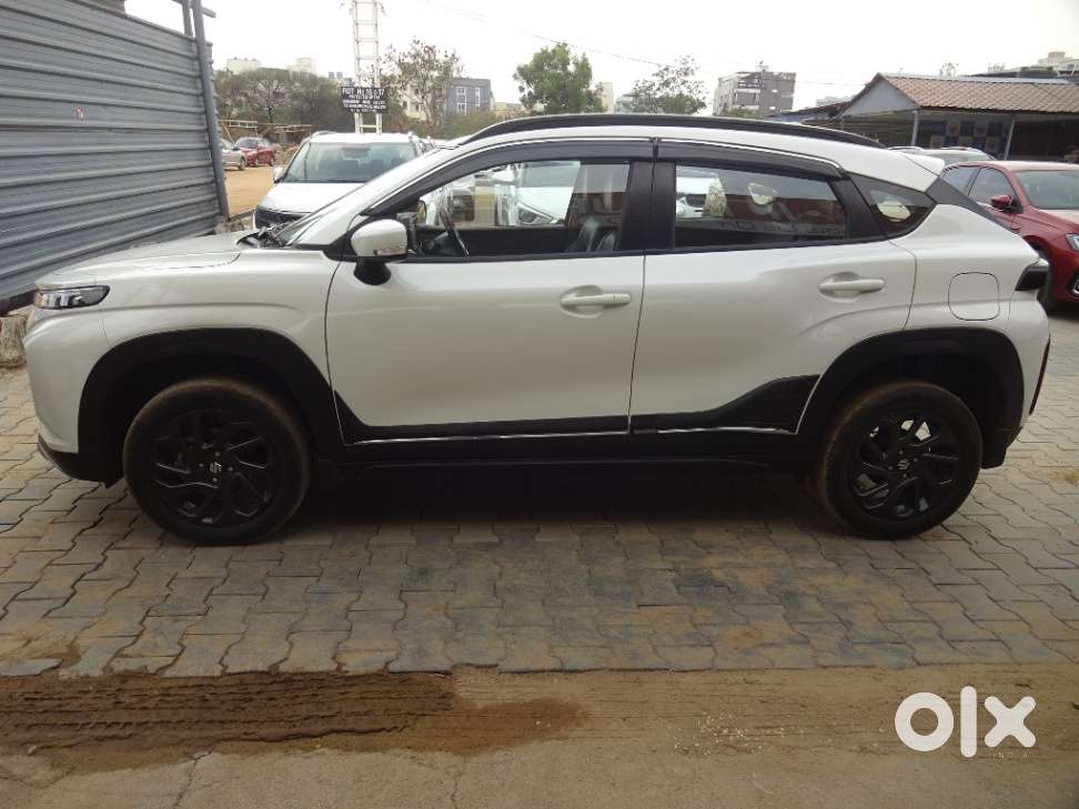 Maruti Suzuki Fronx Delta Plus 1.2 Ags, 2024, Petrol
