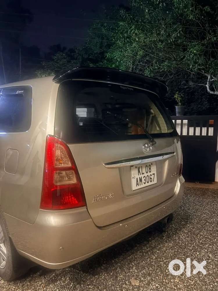 Toyota Innova 2007 Diesel Well Maintained