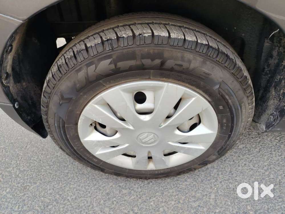 Maruti Suzuki Swift 1.2 Dlx, 2016, Petrol