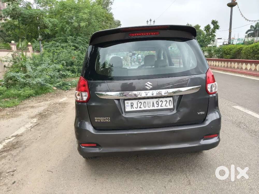 Maruti Suzuki Ertiga Vxi 2016