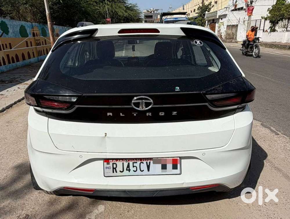 Tata Altroz 1.5 Xe Plus Diesel, 2023, Diesel