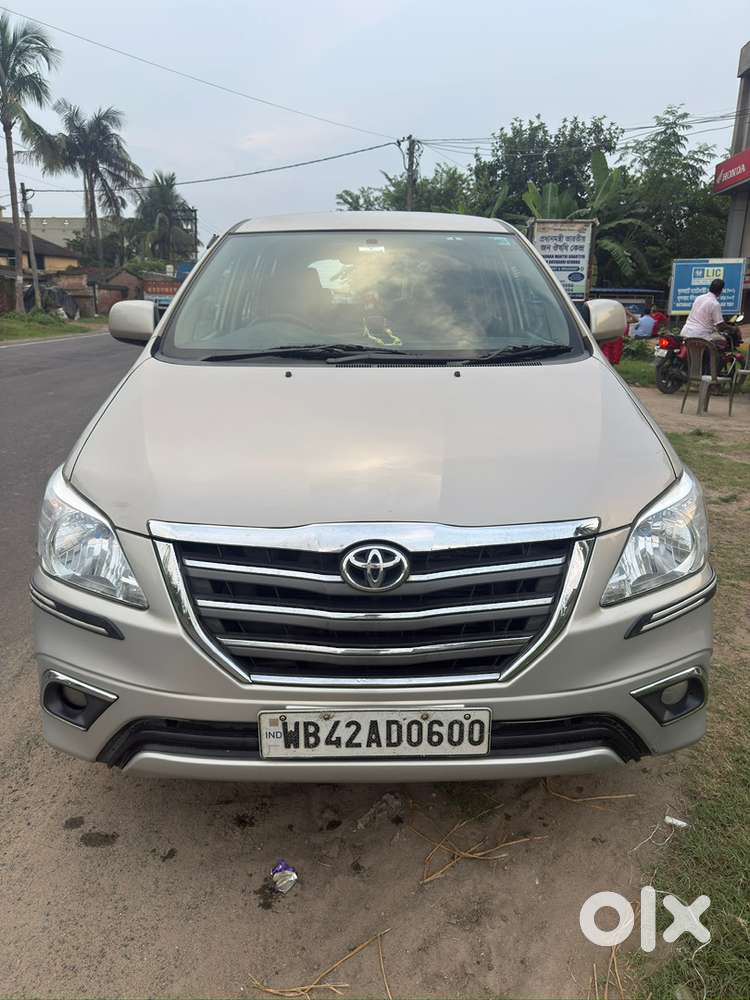 Toyota Innova 2015 Diesel Manual In Excellent Condition